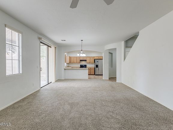 5th image of 2390 W SLEEPY RANCH Road