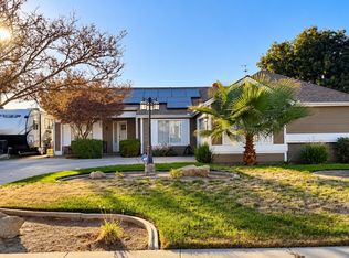 3166 Holly Ct, Hanford, CA 93230