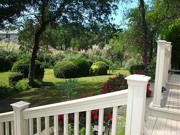 5th image of 11312 Scarlet Oak Dr