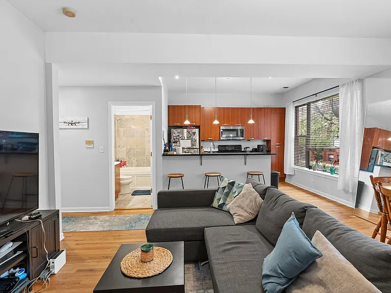 1308 W North Shore Ave — Photo 13