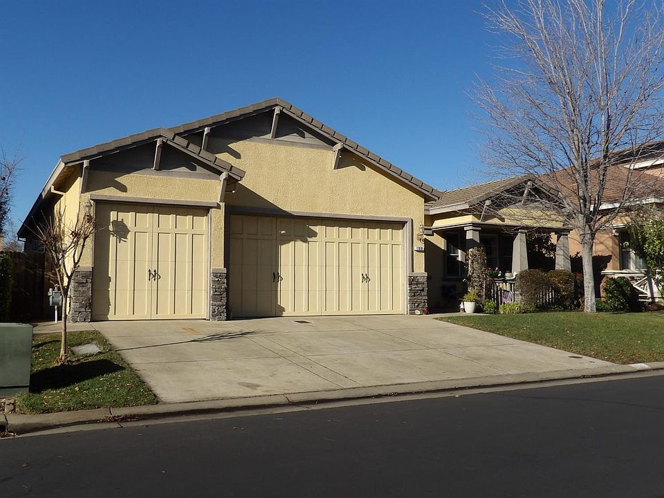 1st image of 709 Coibion Ct