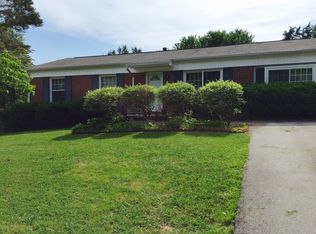 2217 Quail Hollow Rd, Knoxville, TN 37923
