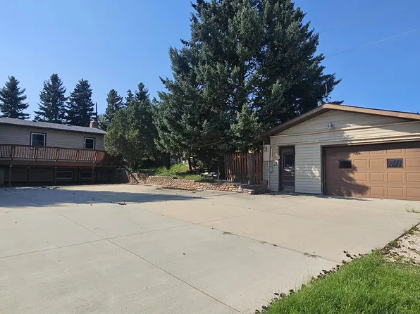 1147 Sherman St, Custer, SD 57730