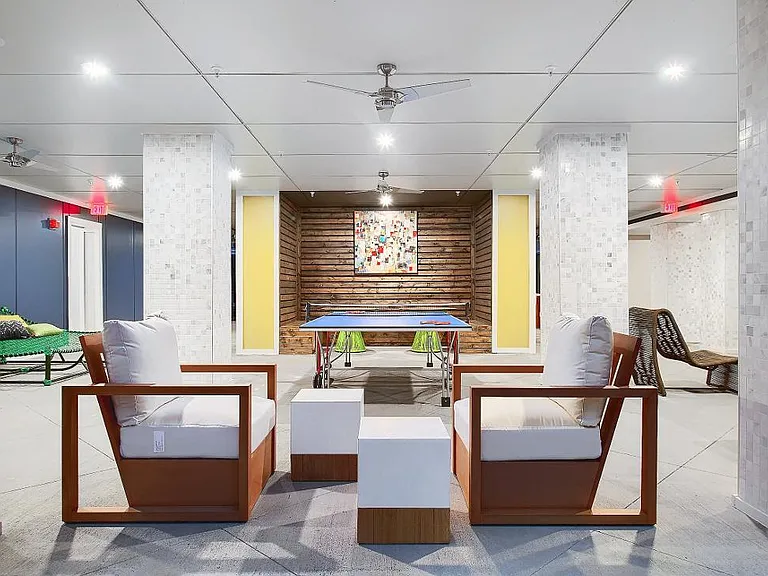 The Vue at Creve Coeur Apartments — Photo 29