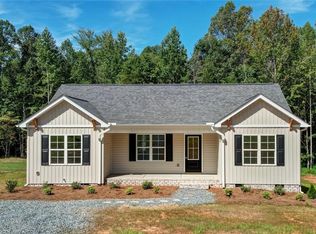 156 Lee Rd, Reidsville, NC 27320