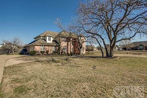 4th image of 1029 Meadow Breeze Ct