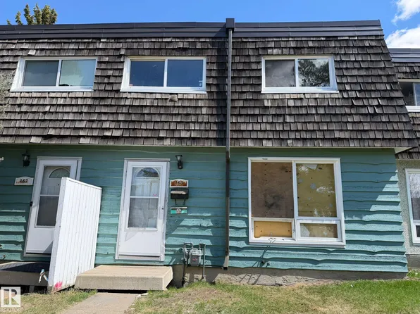 163 Mayfair Mews NW, Edmonton, AB T5E 5R7