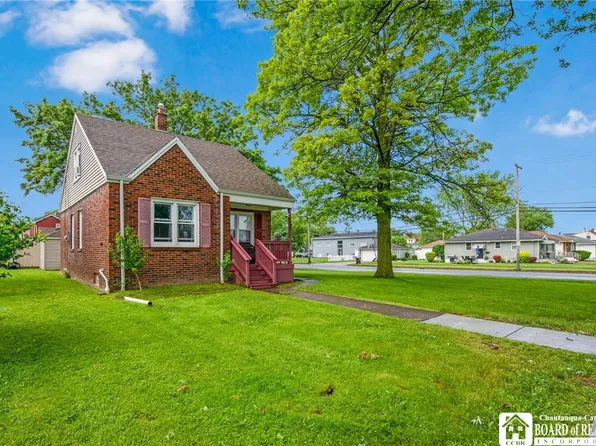 148 Colonial Ave, Buffalo, NY 14217