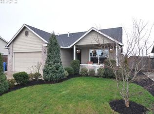 1562 Iron Horse Rd, Eugene, OR 97402