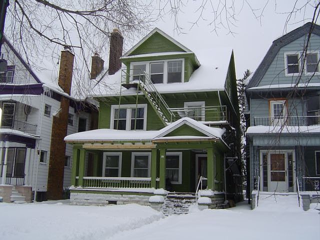 1st image of 209 Richmond Ave