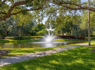 5306 Guadeloupe Way, Naples, FL 34119