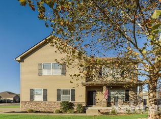 1729 Alysheba Run, Murfreesboro, TN 37128