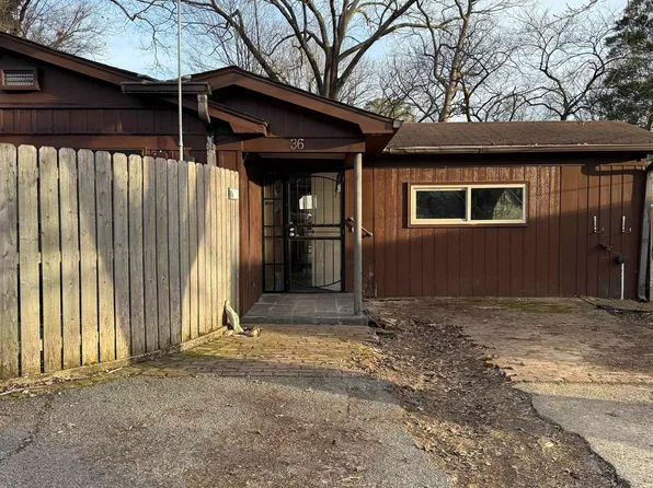 36 Honeysuckle Dr, Jackson, TN 38301