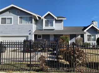 8026 Winnetka Ave, Winnetka, CA 91306