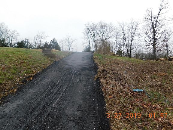 3rd image of 929 Thousand Pines Dr