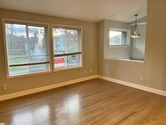 3rd image of 13321 47th Ave SE