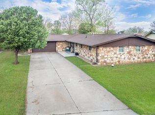 2005 N Mockingbird Ln, Altus, OK 73521