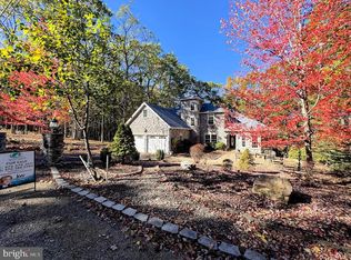 113 Silver Cloud Ln, Hazleton, PA 18202