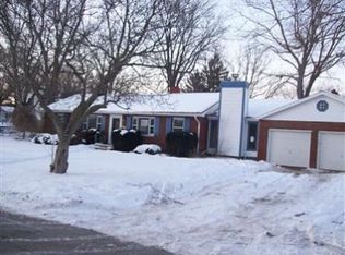 200 Hickory Ave, Crown Pt, IN 46307