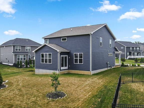 3rd image of 1726 Cobham Ln