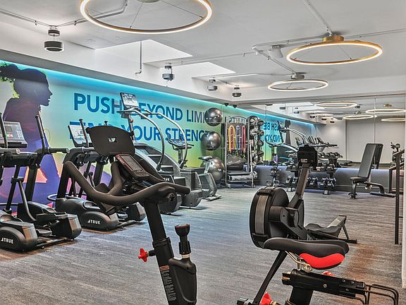 5th image of 950 3rd St NW #1202