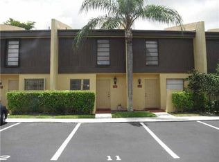 9912 NW 10th St, Pembroke Pines, FL 33024