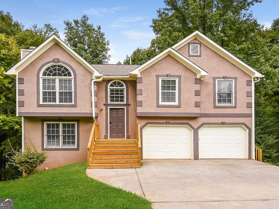 1st image of 65 White Oak Dr