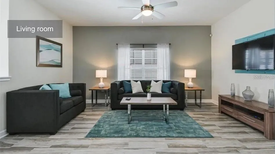 5 bed, 4.0 bath, 2128 sqft, $3,000 — Photo 2