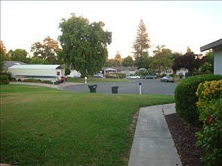 2nd image of 6609 Brook Ct