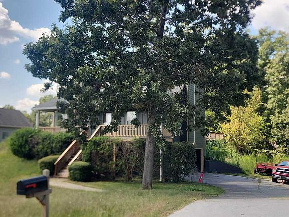 3rd image of 71 Caseys Ridge Rd