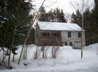 33 Pinewood Xing, Sanbornville, NH 03872