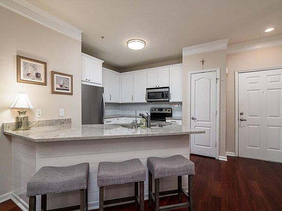 4th image of 1300 Park West Blvd Unit 618