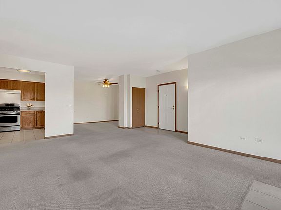 3rd image of 2260 S Grace St APT 401