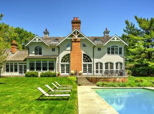 1 Carriage Ct, East Hampton, NY 11937
