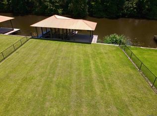 5687 Island Rd, Jarreau, LA 70749