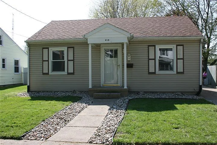 418 Orange St photo 1
