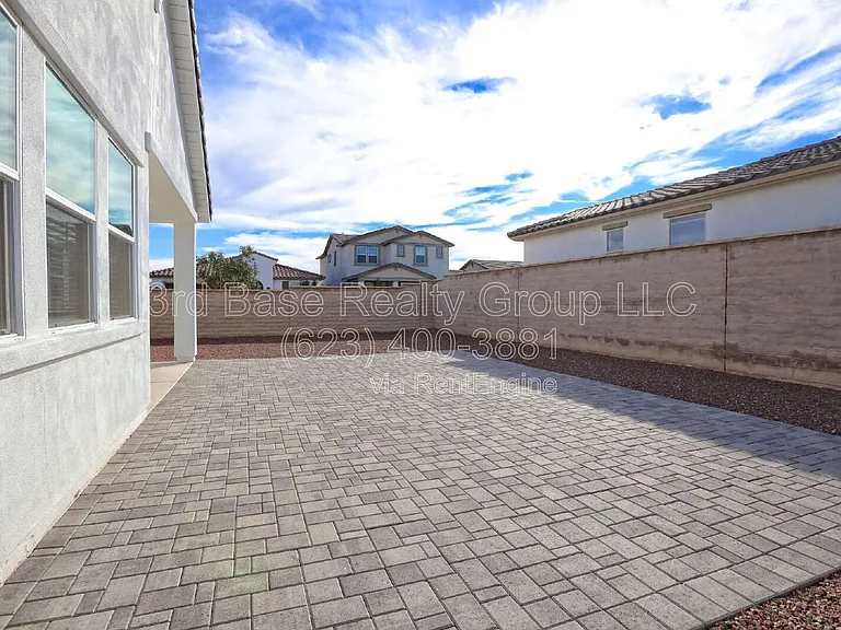 4354 N 198th Dr — Photo 13
