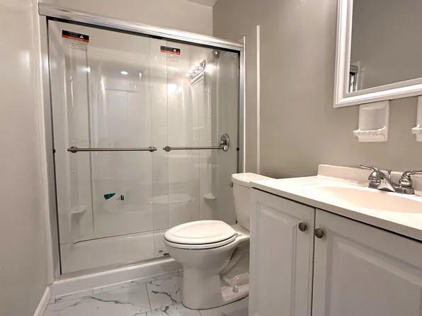 1112 Mount Royal Blvd APT 107, Pittsburgh, PA 15223