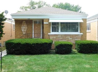 2352 Lathrop Ave, North Riverside, IL 60546