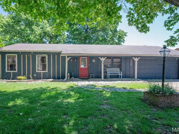 606 N Charles Ave, Saint James, MO 65559