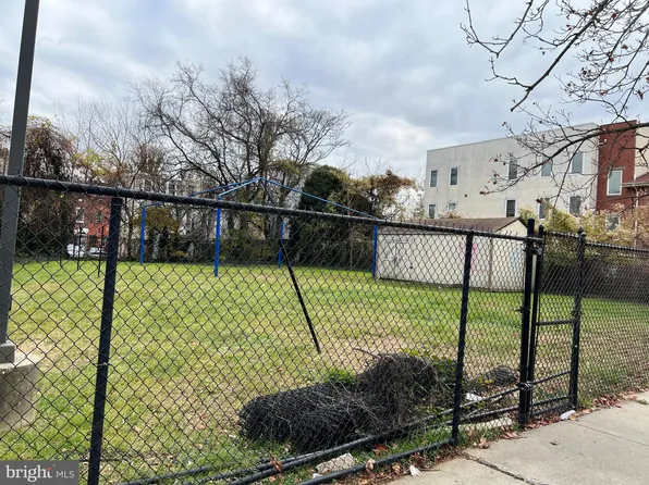 1623 N 18th St, Philadelphia, PA 19121