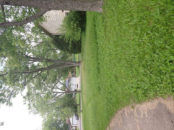 5th image of 1029 Ashridge Ln
