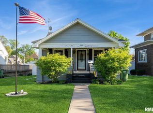 835 3rd Ave S, Clinton, IA 52732