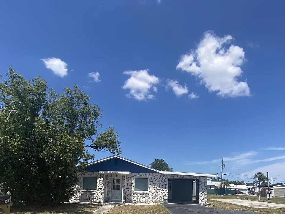 1505 Gulf City Rd