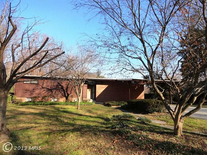 1st image of 3304 Lightfoot Dr