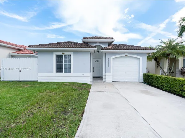 15126 SW 140th Ter, Miami, FL 33196