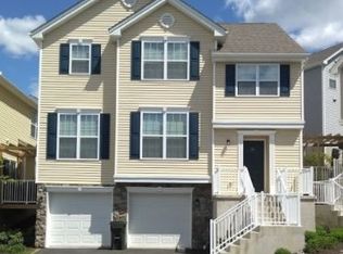 79 Sowers Dr #U79, Hackettstown, NJ 07840