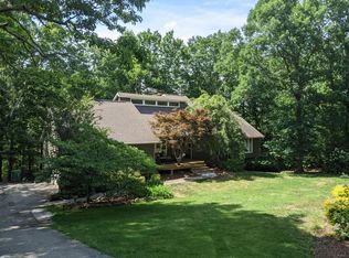 927 Falling Water Trl, Signal Mountain, TN 37377