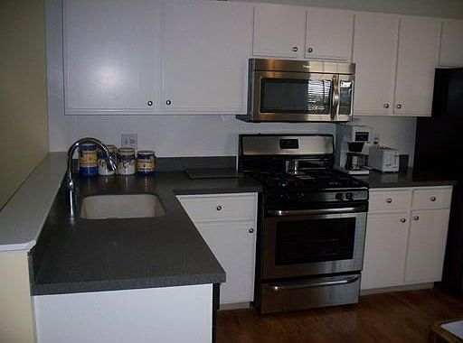 3rd image of 2 Robin Ln