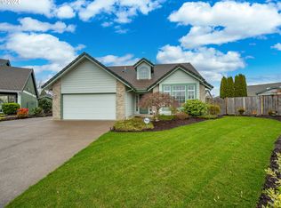 842 Raintree Way, Springfield, OR 97477